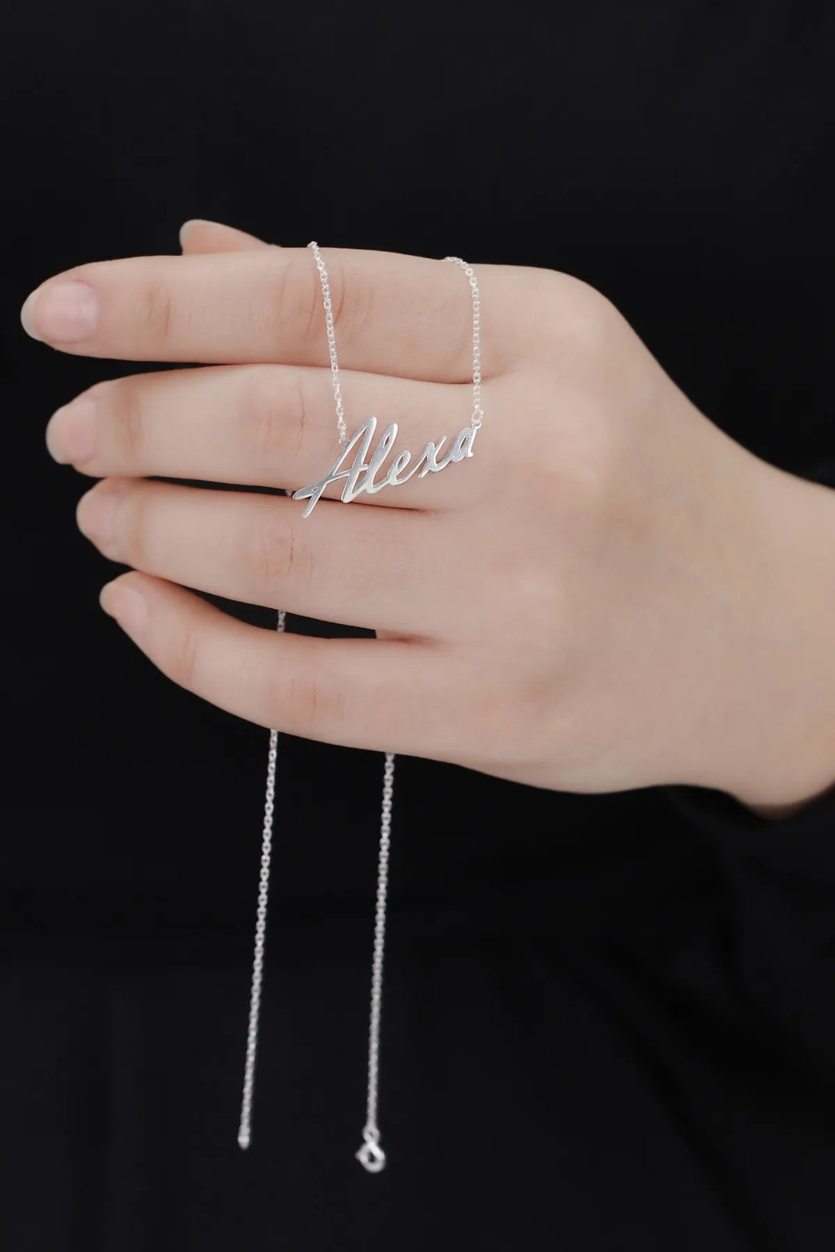 KİŞİYE ÖZEL İSİMLİ GÜMÜŞ KOLYE 925 AYAR