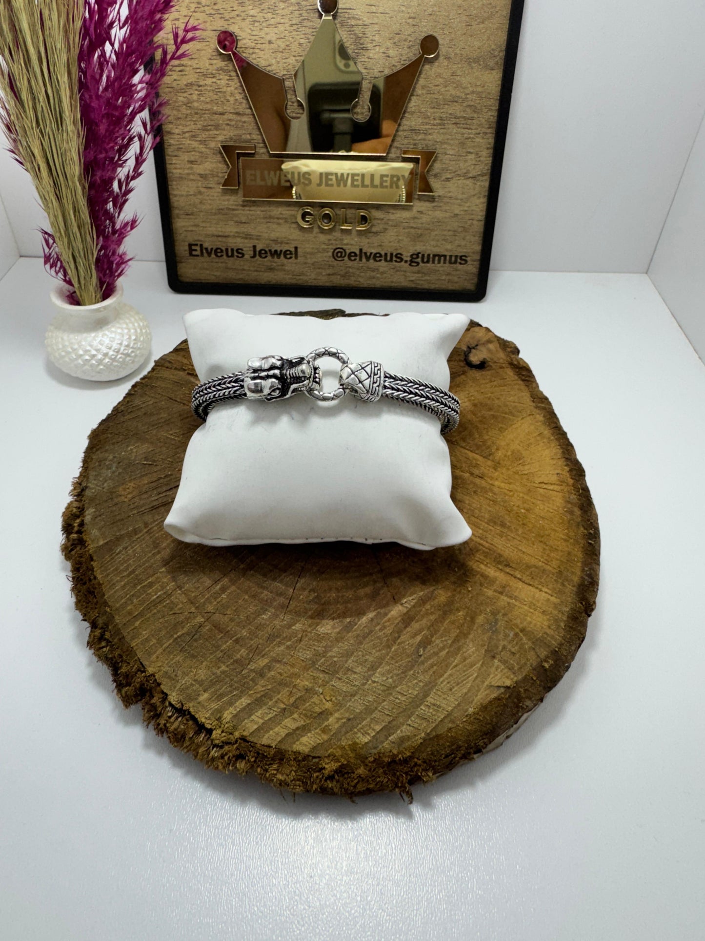 EJDERHA NEFESİ KİLİTLİ KESKİN GÖVDE 925 AYAR GÜMÜŞ BİLEKLİK