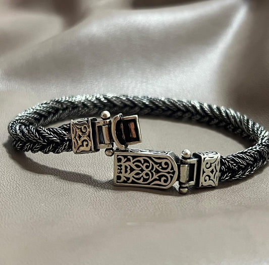 İNCE HALAT ÖRGÜ OTANTİK 925 AYAR GÜMÜŞ BİLEKLİK