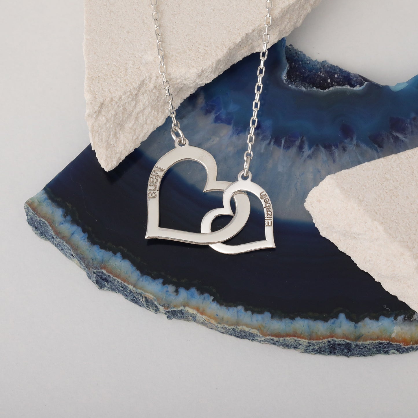 ÖZEL İSİMLİ KALPLİ KOLYE 925 AYAR GÜMÜŞ