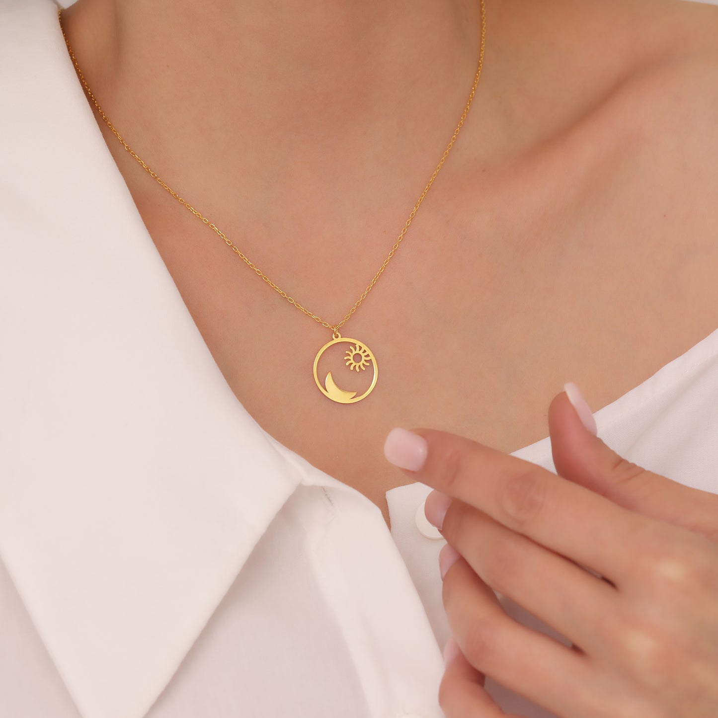 GECENİN GÜNEŞİ 925 AYAR GÜMÜŞ KOLYE