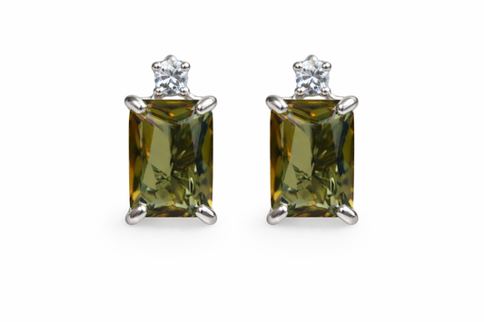 KARE ZÜMRÜT YEŞİKİ  BAGET TAŞLI 925 AYAR KÜPE